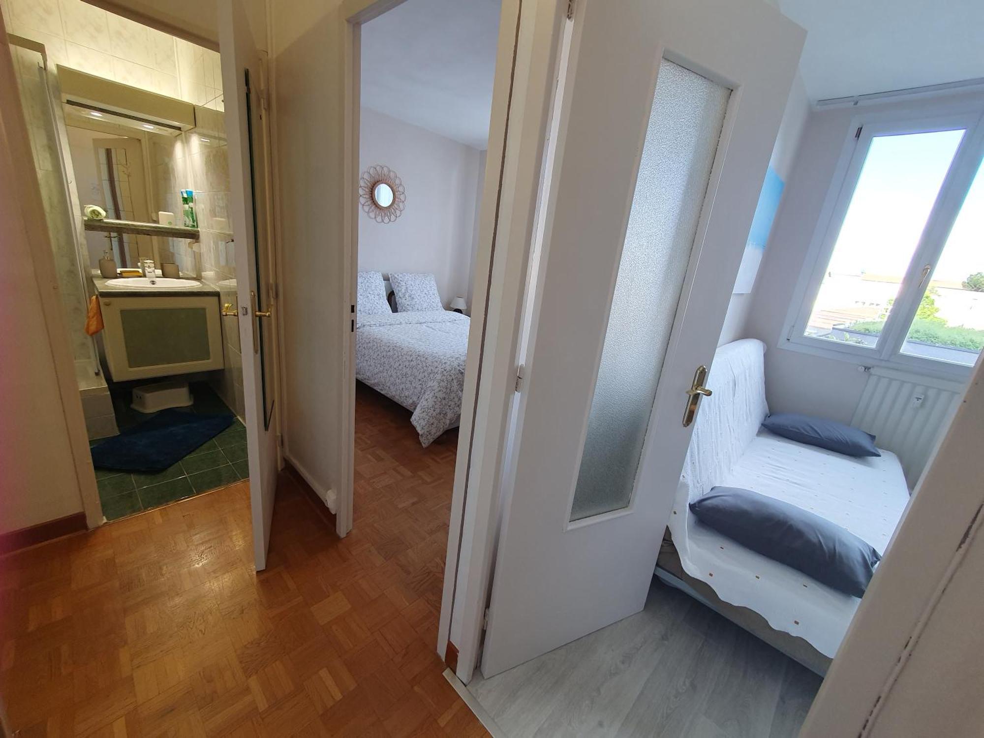 Medipole T2 Avec Un Garage Gratuit Sur Place, 16Min A Centre Ville Lyon En Metro A Villeurbanne Exteriér fotografie
